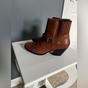 Dingo NWT 1969 Ankle Buckle Brown Leather Western Cowgirl Boot/Booties Sz 8M